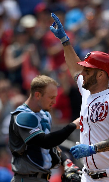 Adams rewards dad's travels, has 2 HR and 7 RBIs for Nats